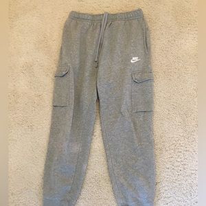 NIKE CARGO SWEATPANTS
